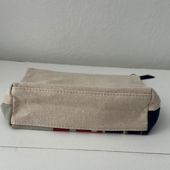 Clarins Abstract Art Canvas Cosmetic Pouch - Picture 4 of 8